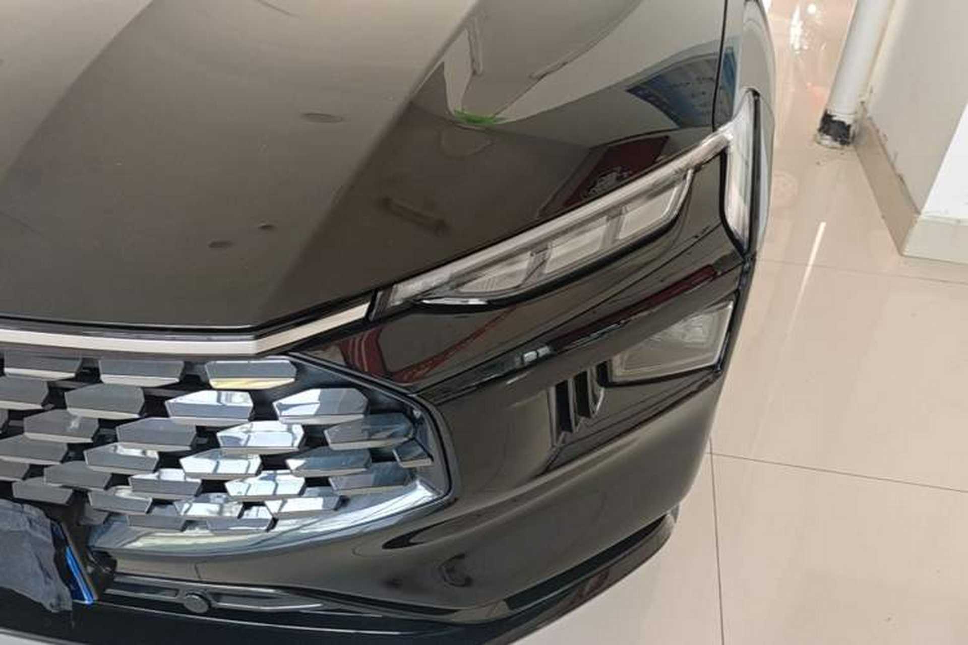 Used Ford Mondeo 2022 Restyled EcoBoost 245 Luxury Version Left Front Headlight