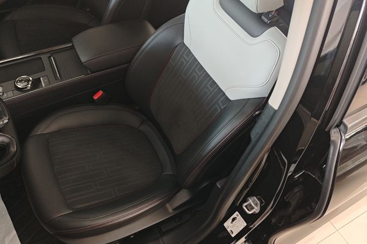 Used Ford Mondeo 2022 Restyled EcoBoost 245 Luxury Version Left Front Seat