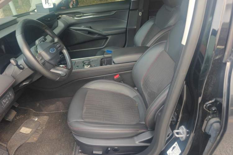 Used Ford Mondeo 2022 Restyled EcoBoost 245 Luxury Version Left Front Seat