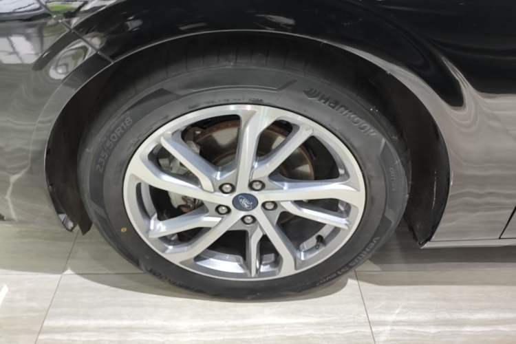 Used Ford Mondeo 2022 Restyled EcoBoost 245 Luxury Version Left Front Wheel Hub