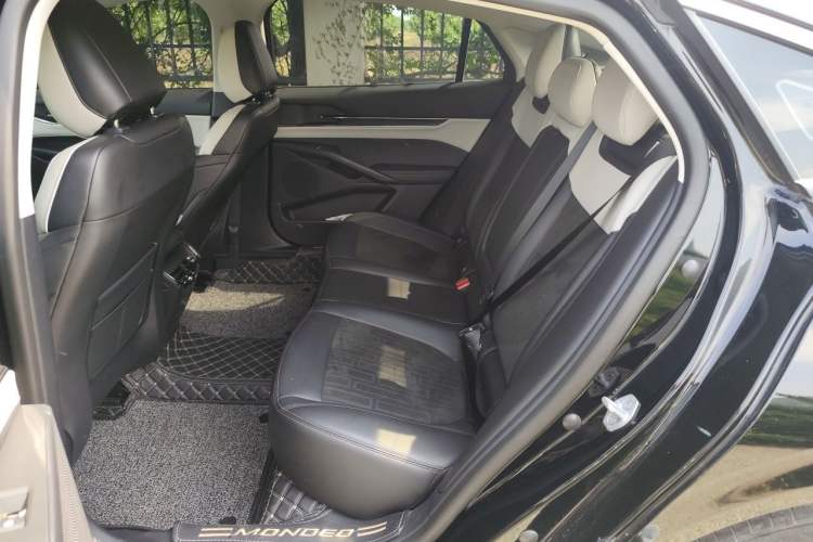 Used Ford Mondeo 2022 Restyled EcoBoost 245 Luxury Version Left Rear Seat