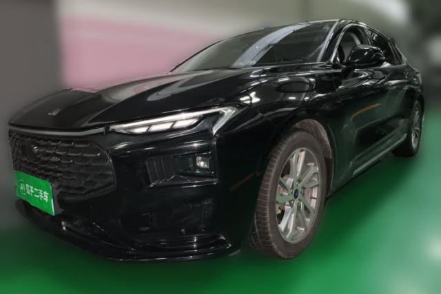 Ford Mondeo 2022 Restyled EcoBoost 245 Luxury Version usado