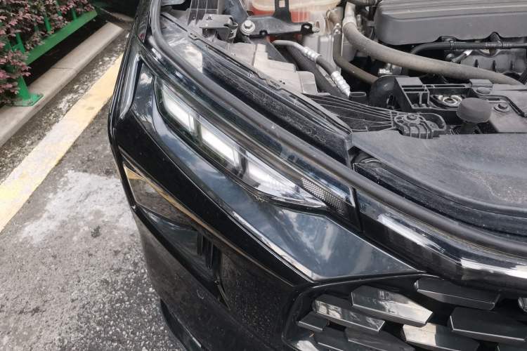 Used Ford Mondeo 2022 EcoBoost 245 Ultimate Model Right Front Headlight