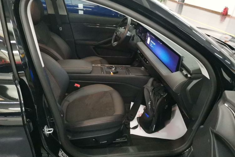 Used Ford Mondeo 2022 Restyled EcoBoost 245 Luxury Version Right Front Seat