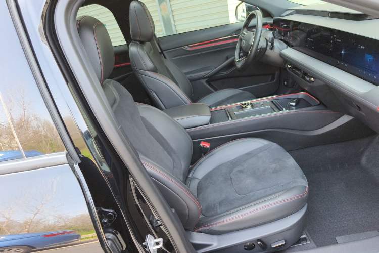 Used Ford Mondeo 2022 Facelift EcoBoost 245 ST-Line Right Front Seat