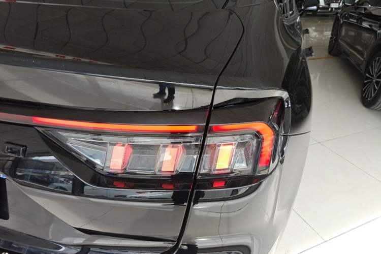 Used Ford Mondeo 2022 Restyled EcoBoost 245 Luxury Version Right Rear Taillight
