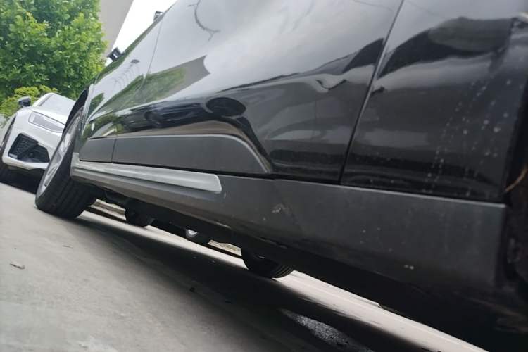 Used Ford Mondeo 2022 Restyled EcoBoost 245 Luxury Version Right Side Sill