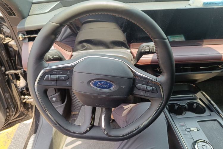 Used Ford Mondeo 2022 Facelifted EcoBoost 245 Ultimate Edition Steering Wheel