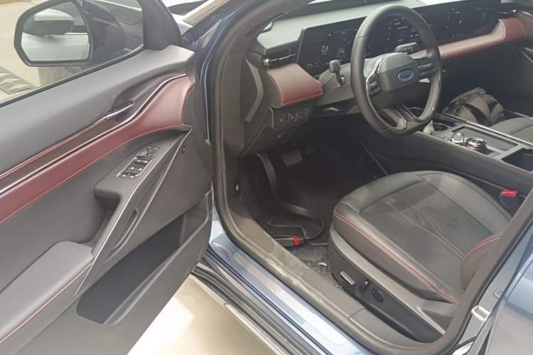 Used Ford Mondeo 2022 EcoBoost 245 Ultimate Model Driver Seat