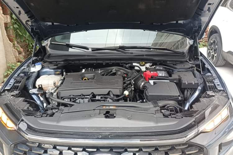 Used Ford Mondeo 2022 EcoBoost 245 Ultimate Model Engine Bay