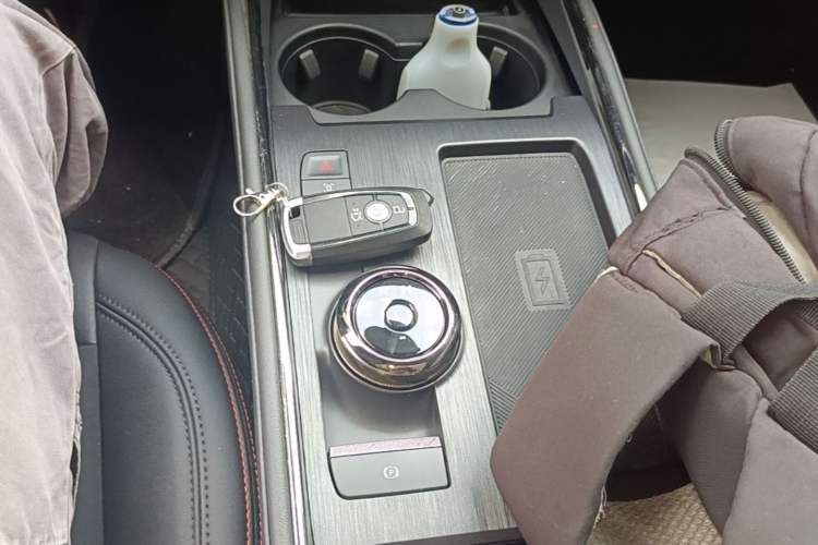 Used Ford Mondeo 2022 EcoBoost 245 Ultimate Model Gear Lever
