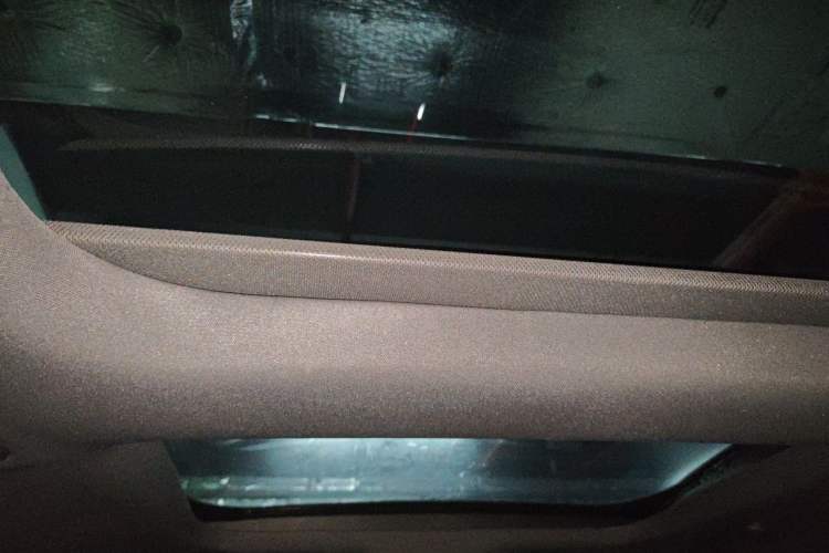 Used Ford Mondeo 2022 EcoBoost 245 Ultimate Model Headliner