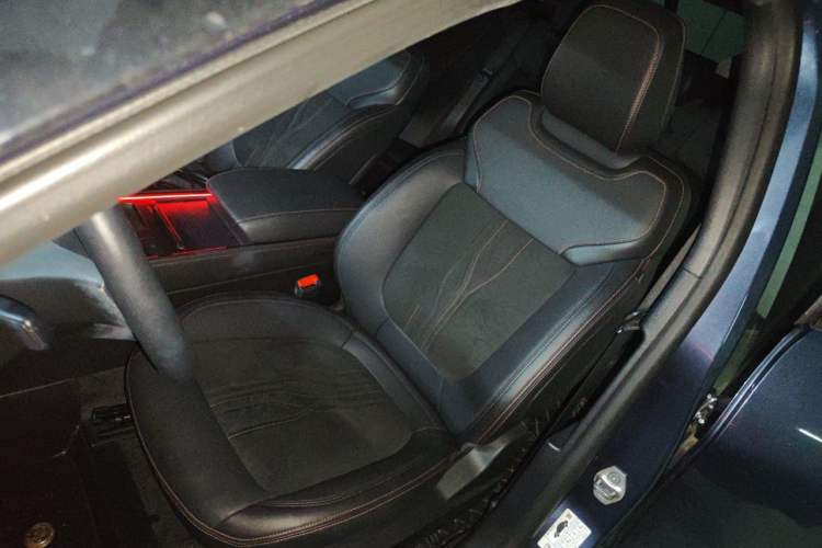 Used Ford Mondeo 2022 EcoBoost 245 Ultimate Model Left Front Seat