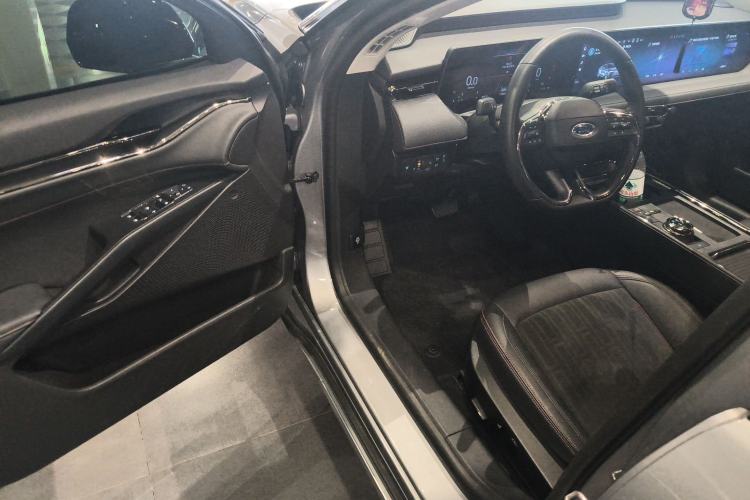 Used Ford Mondeo 2022 Restyled EcoBoost 245 Luxury Version Driver Seat