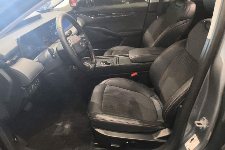 Used Ford Mondeo 2022 Restyled EcoBoost 245 Luxury Version Left Front Seat