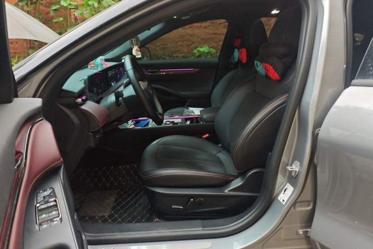 Used Ford Mondeo 2022 EcoBoost 245 Ultimate Model Left Front Seat