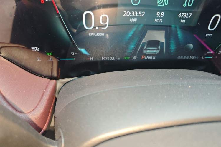 Used Ford Mondeo 2022 EcoBoost 245 Ultimate Model Odometer Close Up