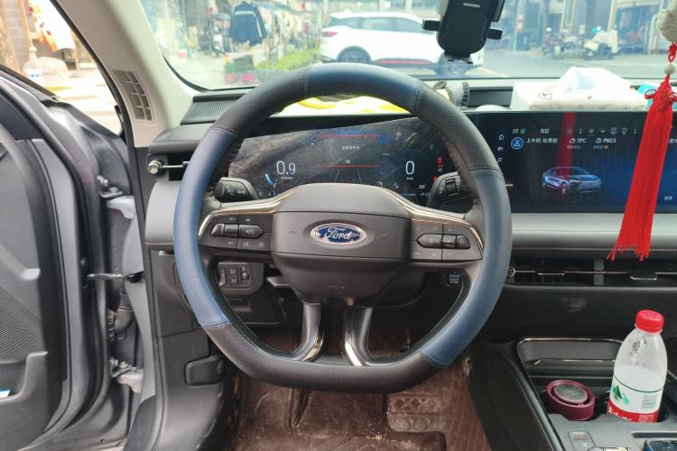 Used Ford Mondeo 2022 EcoBoost 245 Luxury Model Steering Wheel