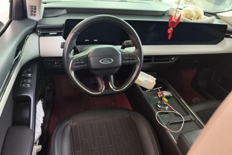 Used Ford Mondeo 2022 Restyled EcoBoost 245 Luxury Version Steering Wheel