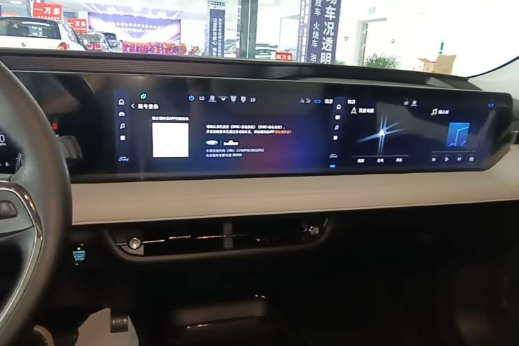 Used Ford Mondeo 2022 Restyled EcoBoost 245 Luxury Version Audio And AC Panel