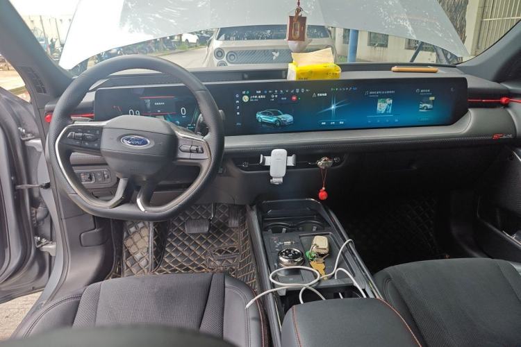 Used Ford Mondeo 2022 Facelift EcoBoost 245 ST-Line Center Console