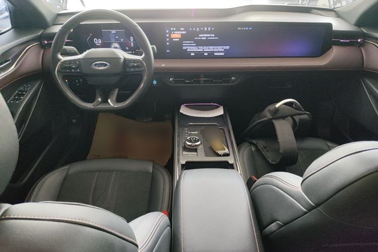 Used Ford Mondeo 2022 Facelifted EcoBoost 245 Ultimate Edition Center Console