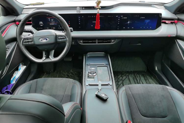 Used Ford Mondeo 2022 Facelift EcoBoost 245 ST-Line Center Console