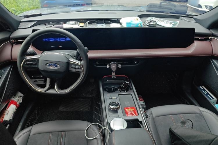 Used Ford Mondeo 2022 Facelifted EcoBoost 245 Ultimate Edition Center Console