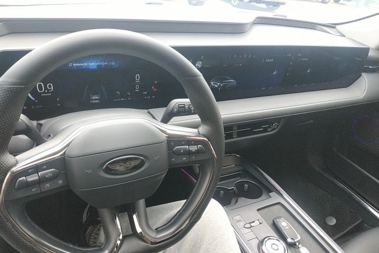Used Ford Mondeo 2022 Restyled EcoBoost 245 Luxury Version Center Console