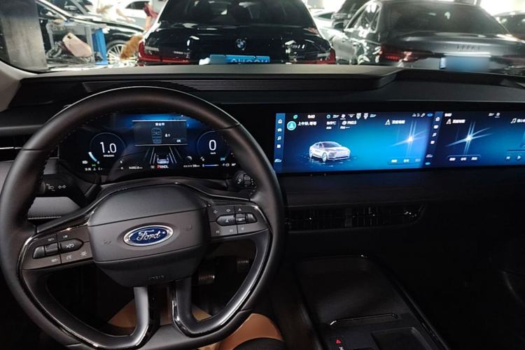Used Ford Mondeo 2022 Restyled EcoBoost 245 Luxury Version Center Console