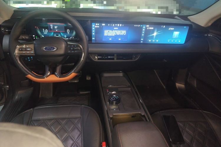 Used Ford Mondeo 2022 Restyled EcoBoost 245 Luxury Version Center Console