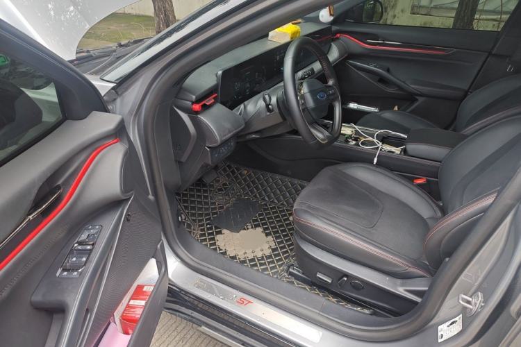 Used Ford Mondeo 2022 Facelift EcoBoost 245 ST-Line Driver Seat