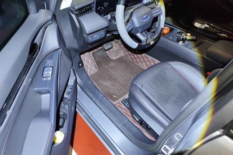 Used Ford Mondeo 2022 Restyled EcoBoost 245 Luxury Version Driver Seat