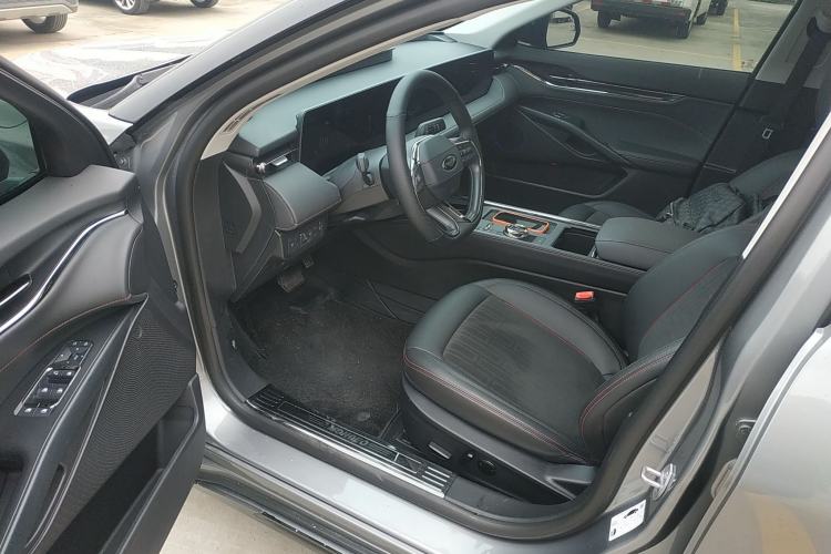 Used Ford Mondeo 2022 Restyled EcoBoost 245 Luxury Version Driver Seat