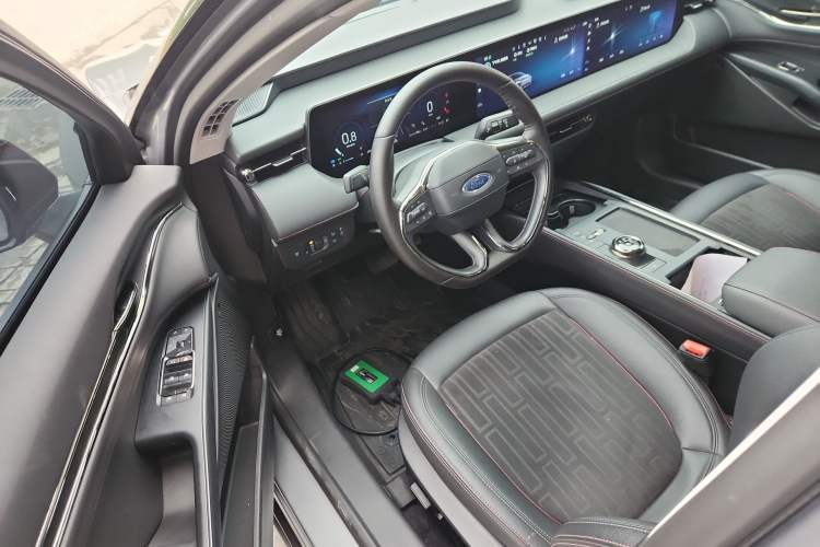Used Ford Mondeo 2022 Restyled EcoBoost 245 Luxury Version Driver Seat