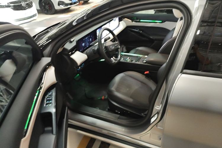 Used Ford Mondeo 2022 Restyled EcoBoost 245 Luxury Version Driver Seat