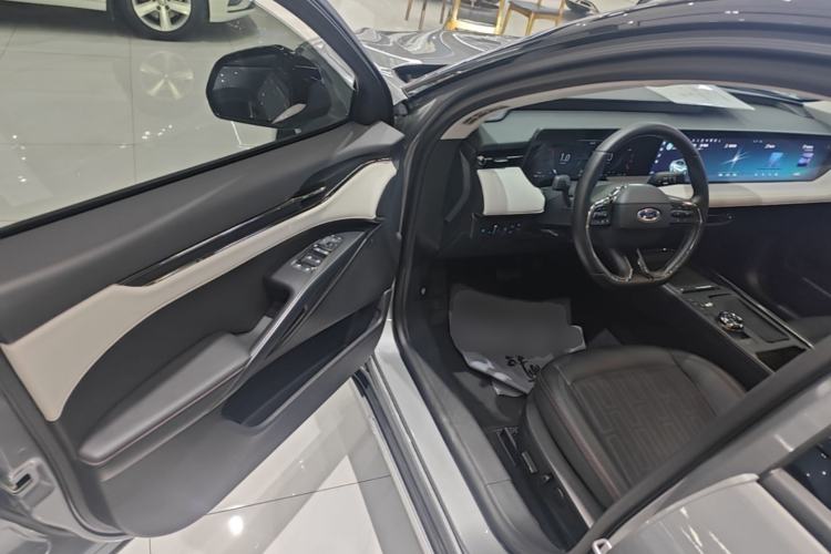 Used Ford Mondeo 2022 Restyled EcoBoost 245 Luxury Version Driver Seat