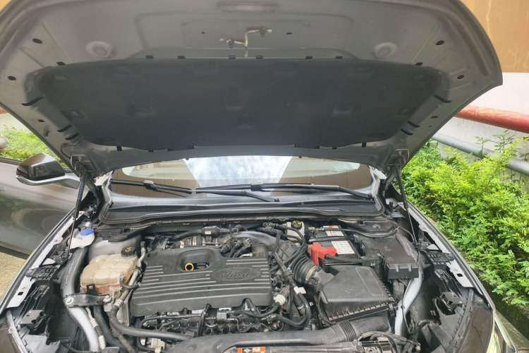 Used Ford Mondeo 2022 Restyled EcoBoost 245 Luxury Version Engine Bay
