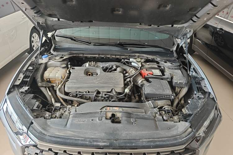 Used Ford Mondeo 2022 EcoBoost 245 Ultimate Model Engine Bay