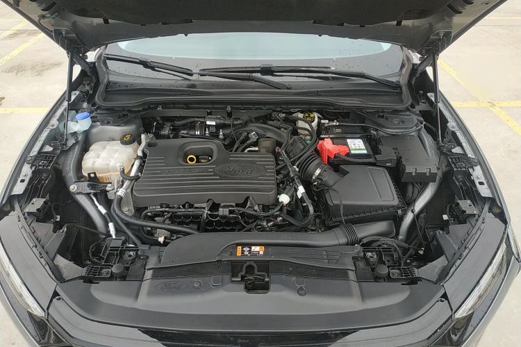 Used Ford Mondeo 2022 Restyled EcoBoost 245 Luxury Version Engine Bay