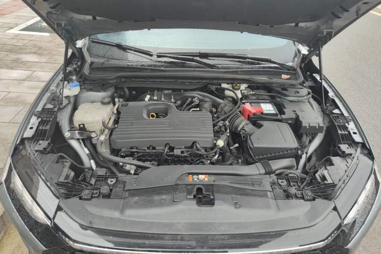 Used Ford Mondeo 2022 Facelifted EcoBoost 245 Ultimate Edition Engine Bay