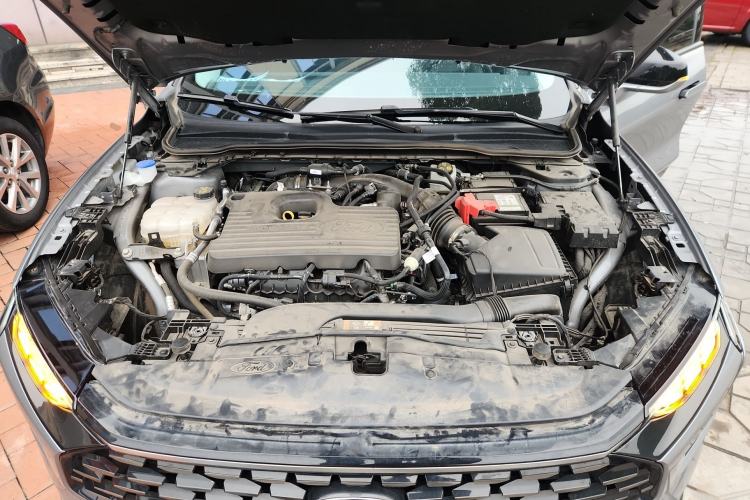 Used Ford Mondeo 2022 Restyled EcoBoost 245 Luxury Version Engine Bay