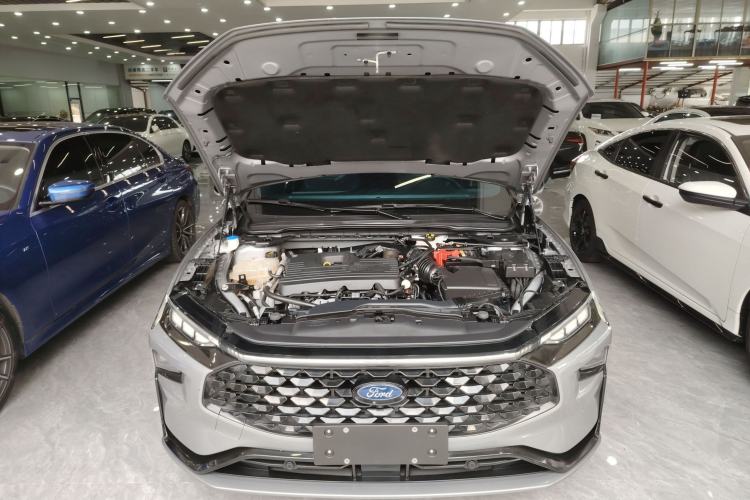 Used Ford Mondeo 2022 EcoBoost 245 ST-Line Engine Bay