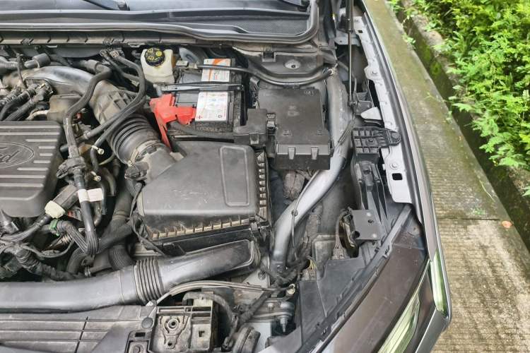 Used Ford Mondeo 2022 Restyled EcoBoost 245 Luxury Version Engine Bay Left
