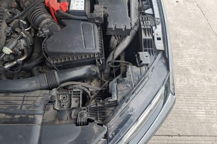 Used Ford Mondeo 2022 Facelift EcoBoost 245 ST-Line Engine Bay Left