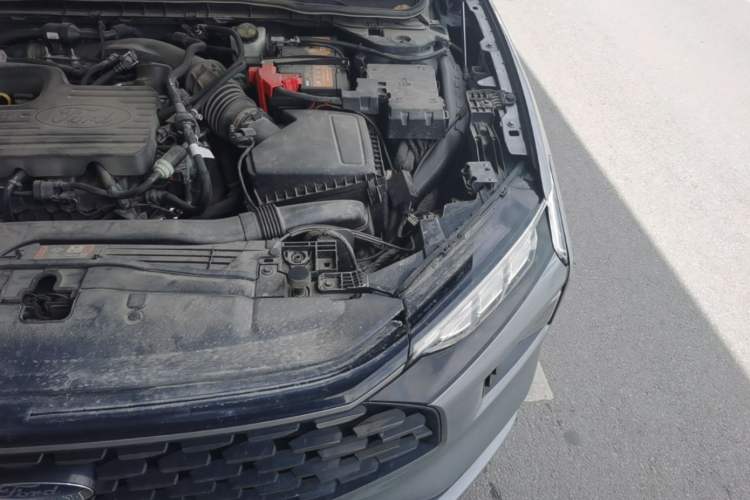 Used Ford Mondeo 2022 Restyled EcoBoost 245 Luxury Version Engine Bay Left
