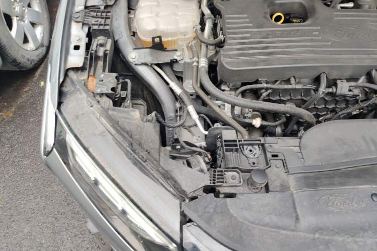 Used Ford Mondeo 2022 Restyled EcoBoost 245 Luxury Version Engine Bay Right