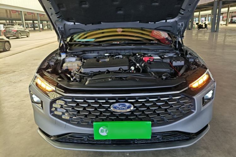 Used Ford Mondeo 2022 Restyled EcoBoost 245 Luxury Version Engine Bay