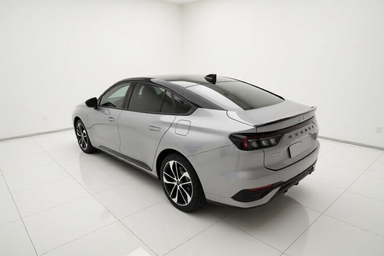 Used Ford Mondeo 2022 EcoBoost 245 ST-Line Exterior 2