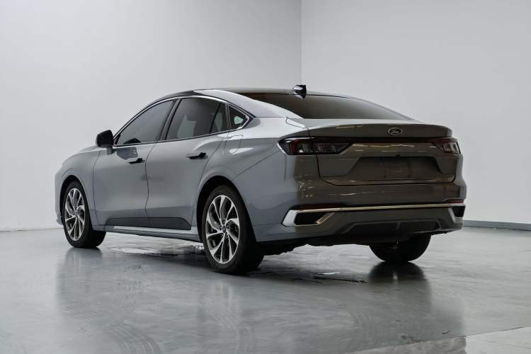 Used Ford Mondeo 2022 Facelifted EcoBoost 245 Ultimate Edition Exterior 3